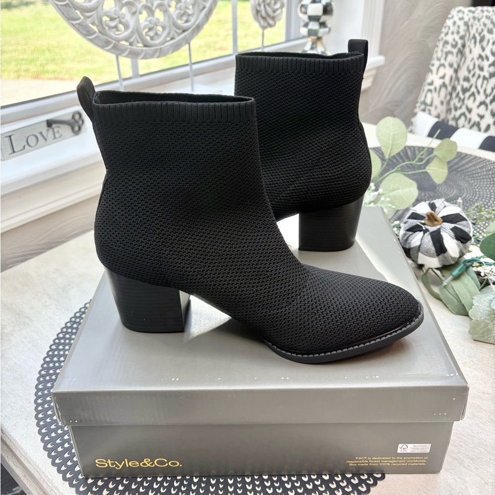Style & Co. Booties🖤NWT🖤 - Picture 2 of 9